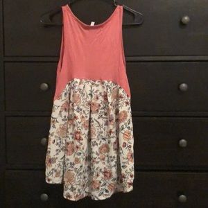 Floral hi-low tank